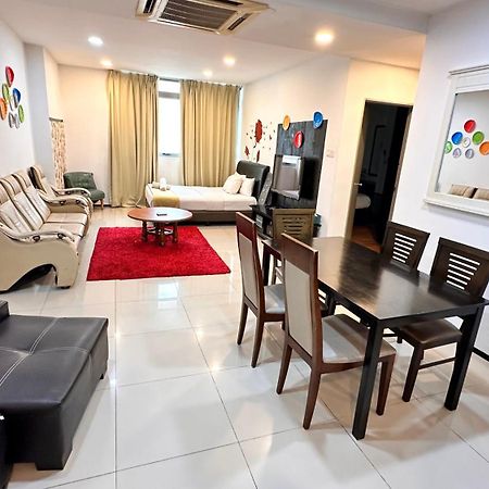 Taragon Service Apartment Kuala Lumpur Exterior photo
